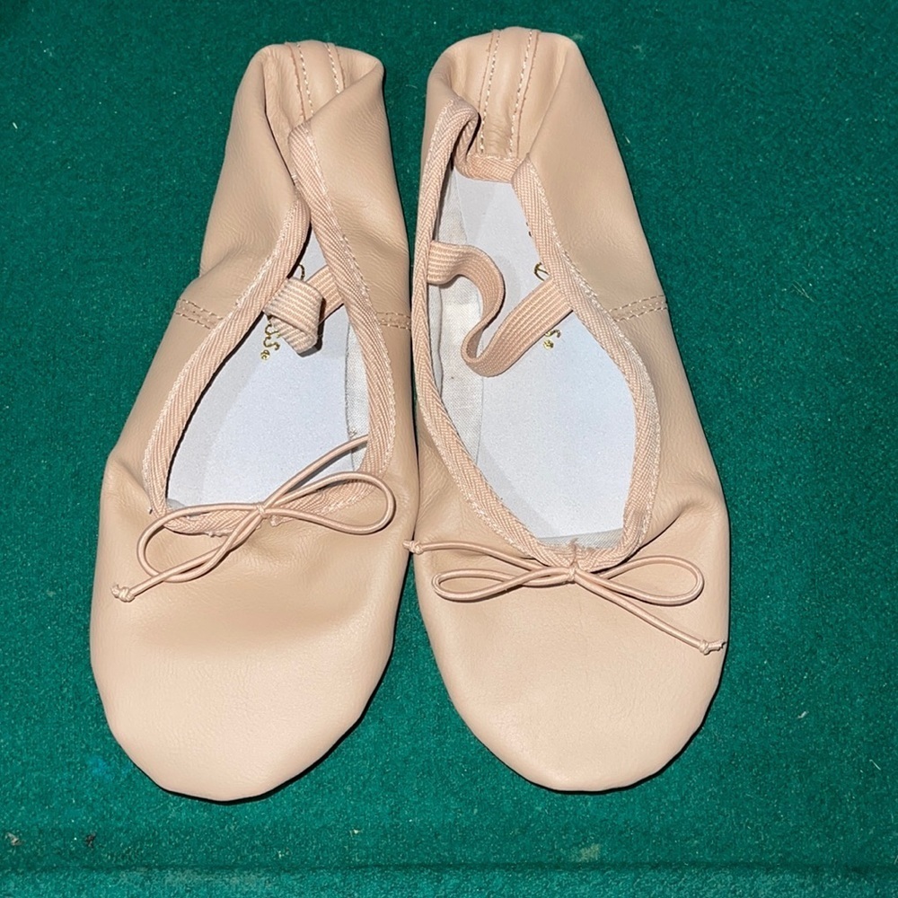 New Dance Class Kid’s Pink leather ballet shoes